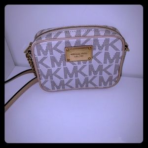 Michael Kors Crossbody